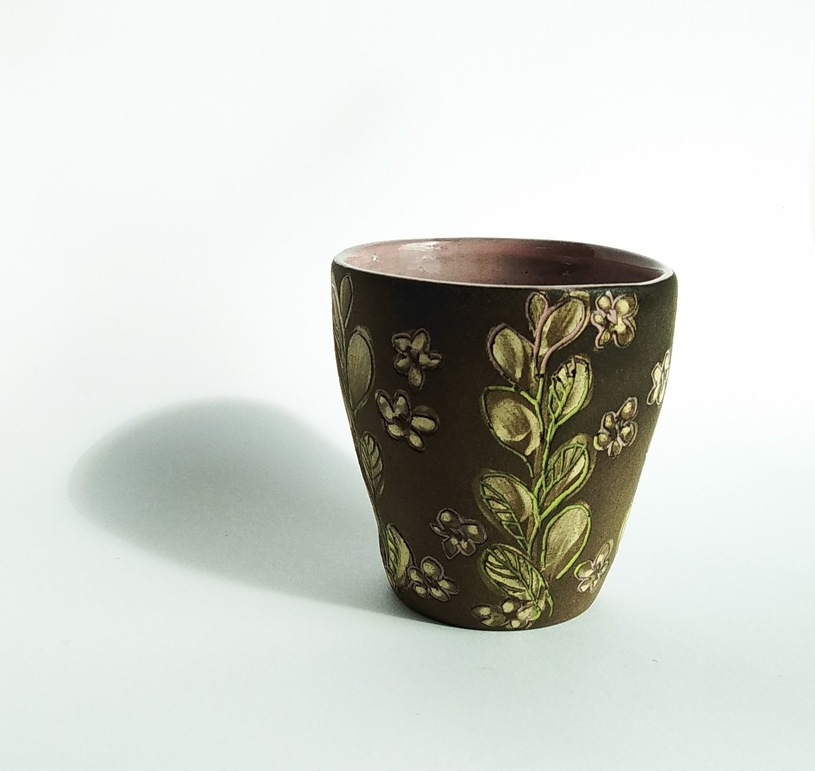 Tropical Bloom Pottery Bowl - Image 4