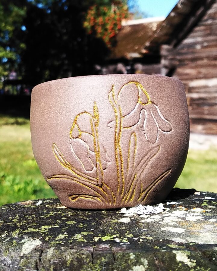Golden Bloom Tea Cup