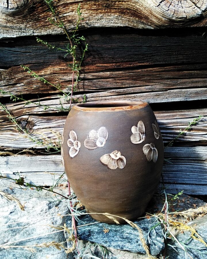 Earthen Bloom Vase