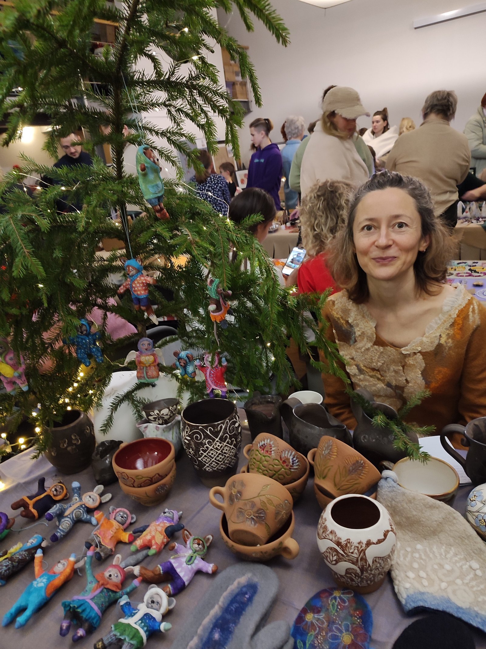 Rustic Deer Meadow Vase