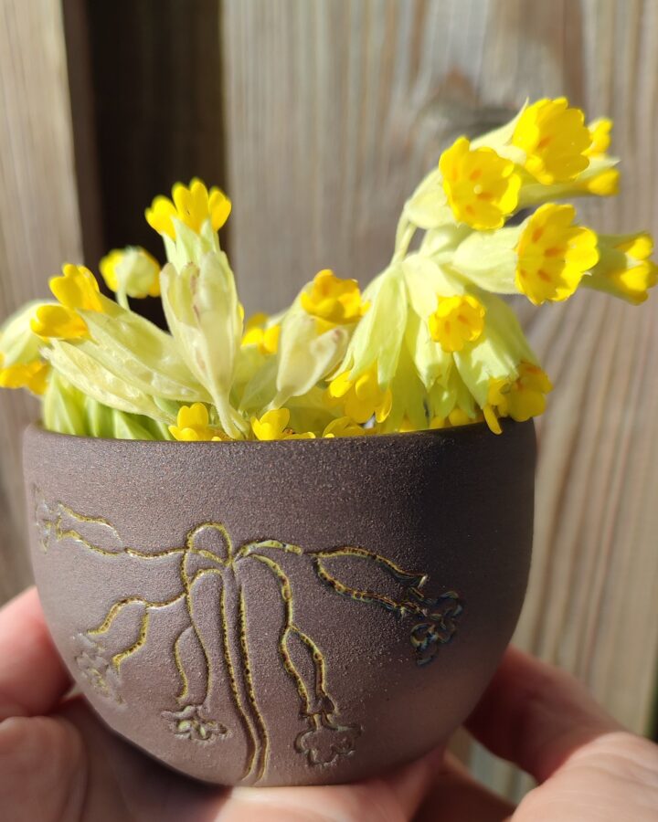 Earthenbloom Engraved Mini Vase